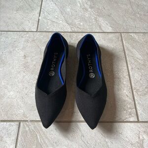 Rothy’s The Point in Solid Black